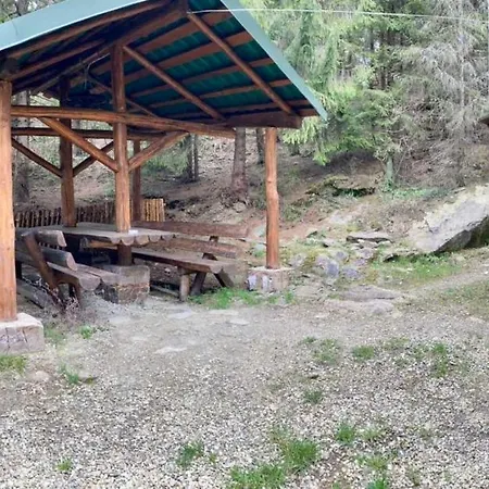 Inn Skelia Volosyanka (Lviv)