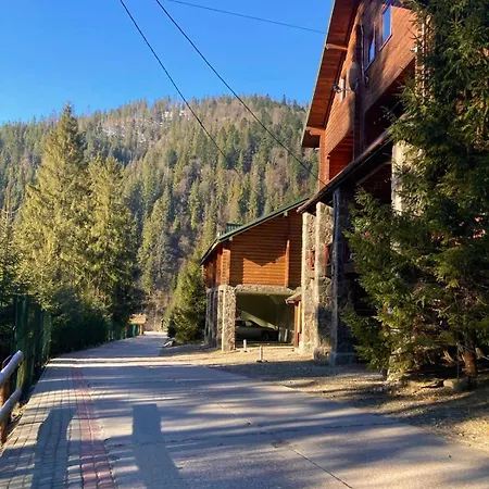 Inn Skelia Volosyanka (Lviv)